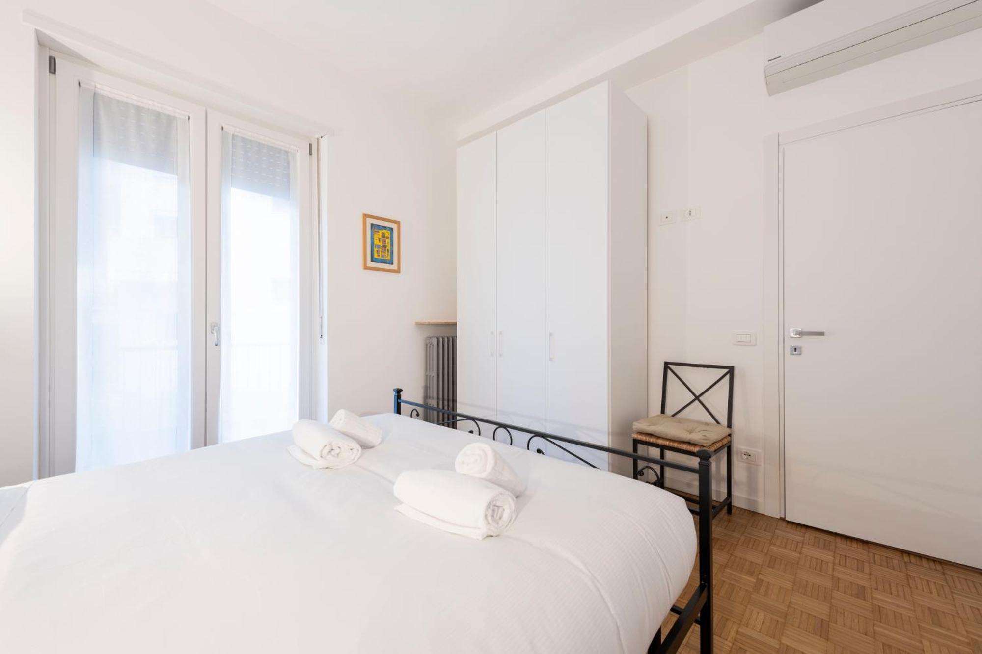Three Balconies Apartment Verona Bagian luar foto